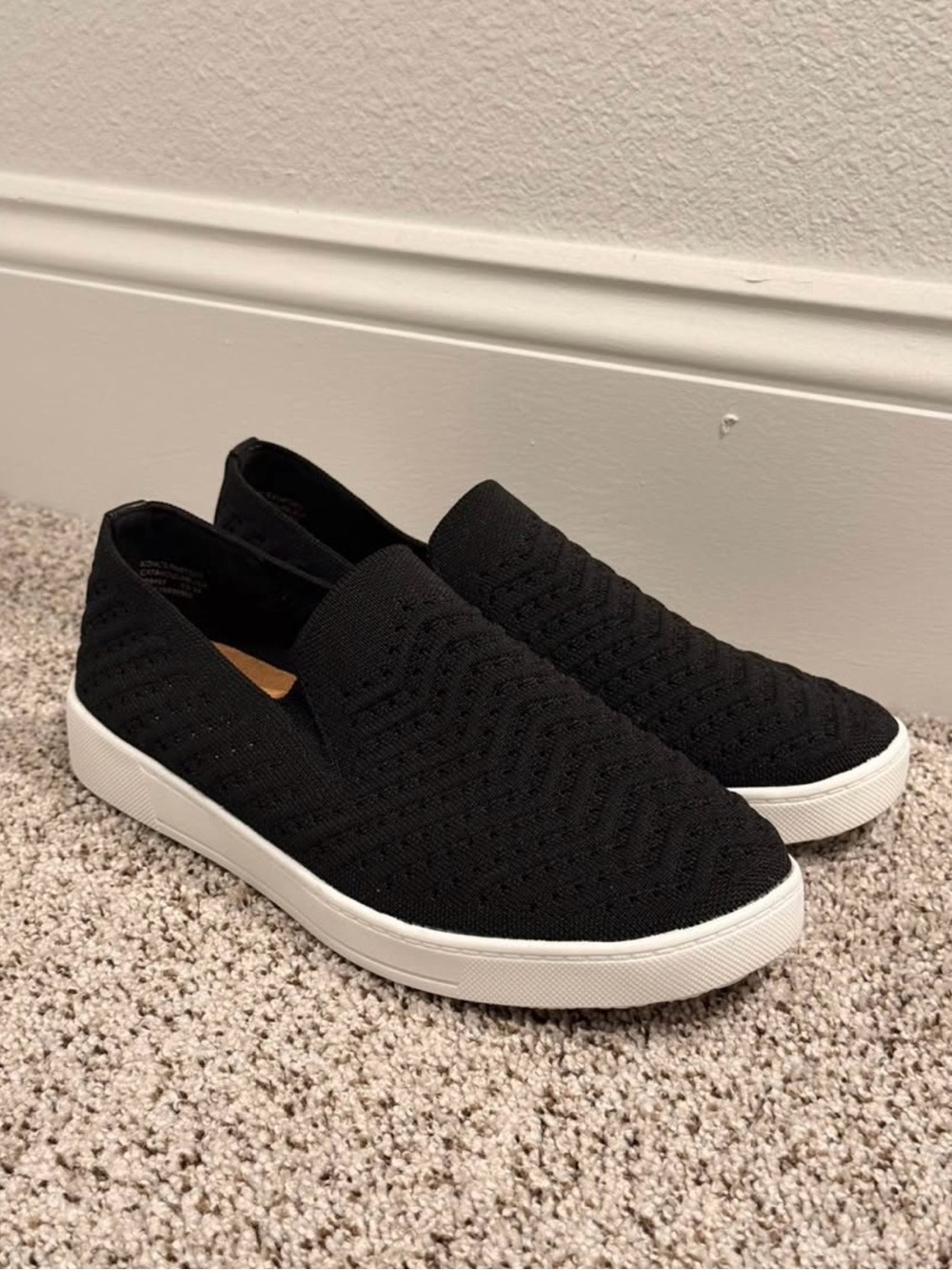 Women's Sonoma OrthoLite Slip On Shoes - Size 9